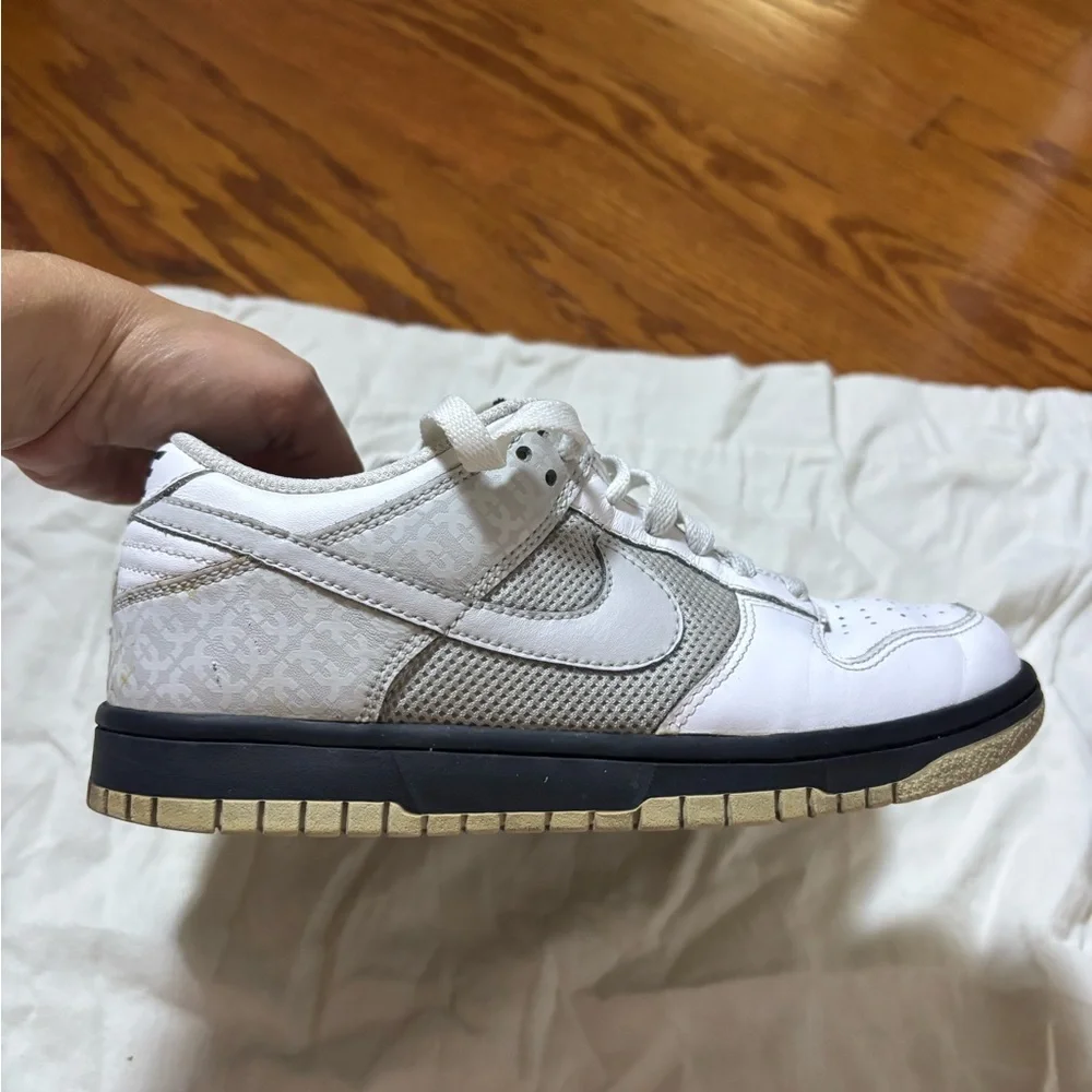 Nike Dunk Low- Womens- Size 7-White Neutral Gray- [317813-101]- Leather-Sneakers